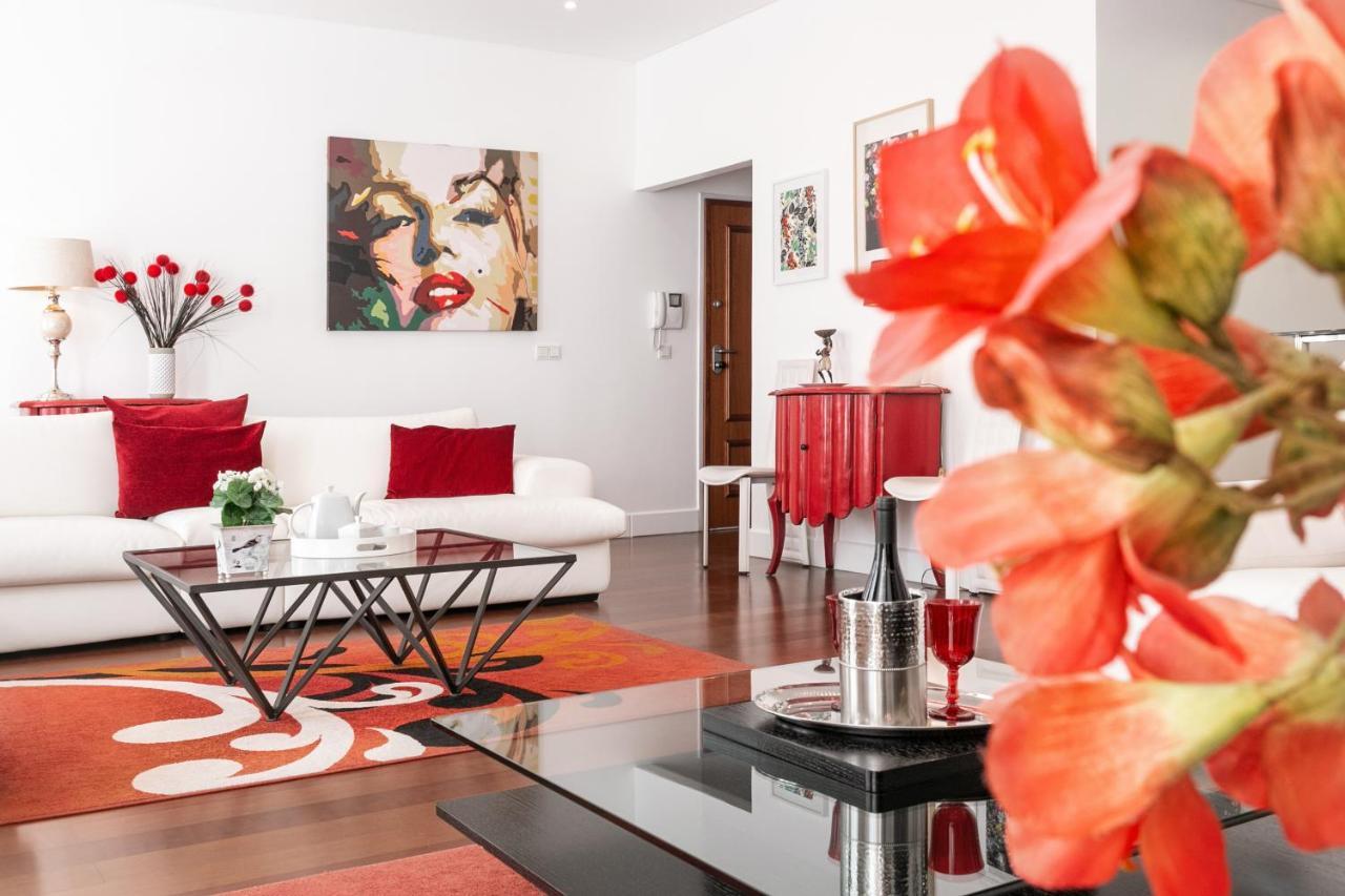 Lisbon Rentals Chiado Екстер'єр фото