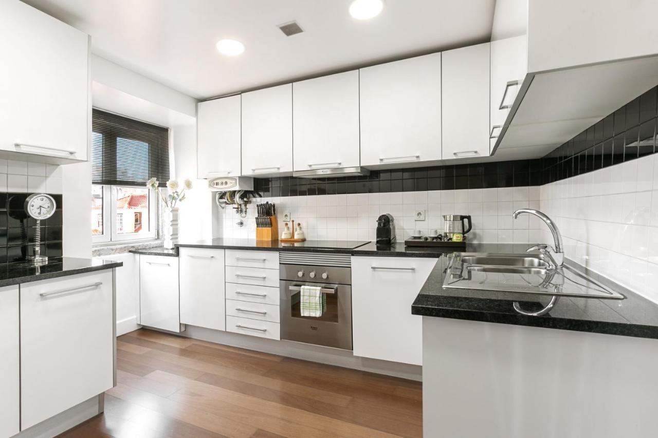 Lisbon Rentals Chiado Екстер'єр фото