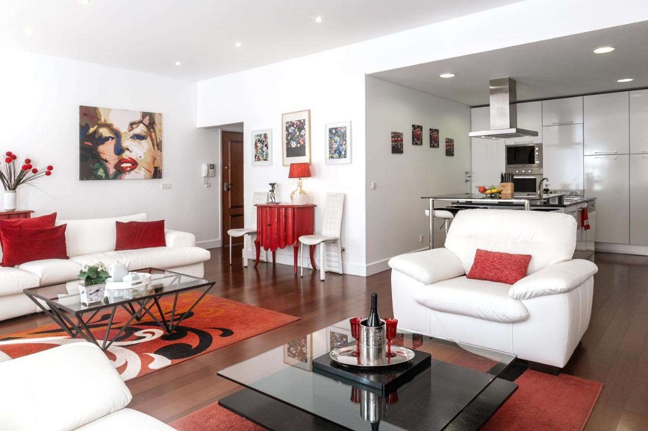 Lisbon Rentals Chiado Екстер'єр фото