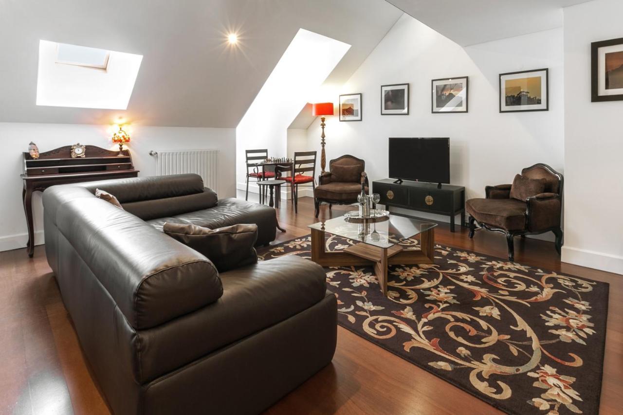 Lisbon Rentals Chiado Екстер'єр фото