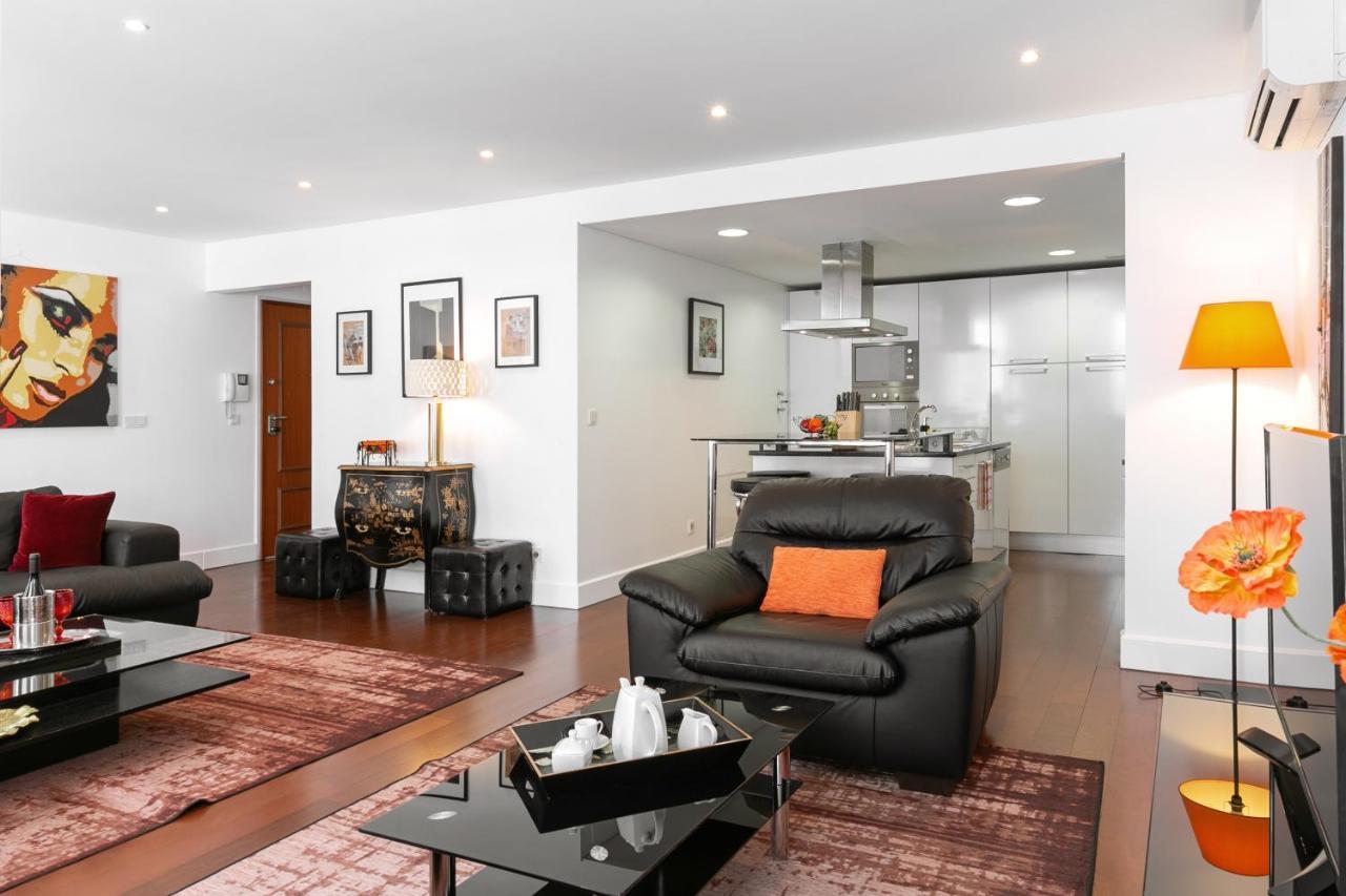 Lisbon Rentals Chiado Екстер'єр фото