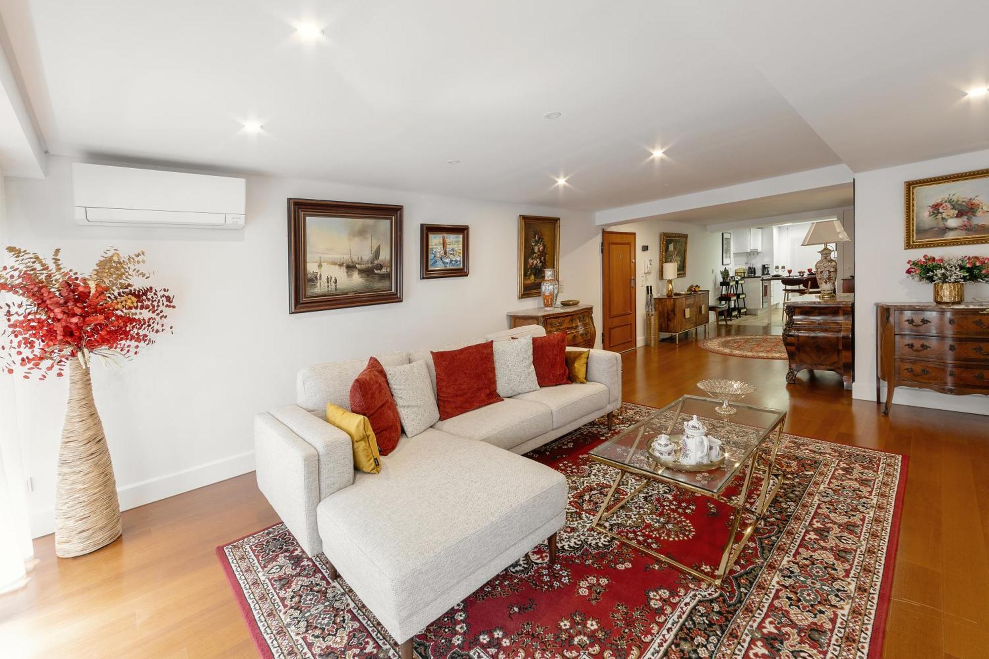 Lisbon Rentals Chiado Екстер'єр фото