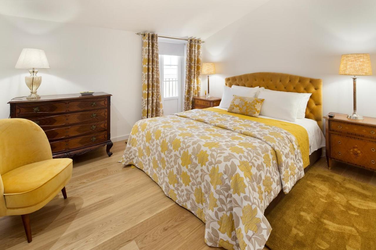 Lisbon Rentals Chiado Екстер'єр фото